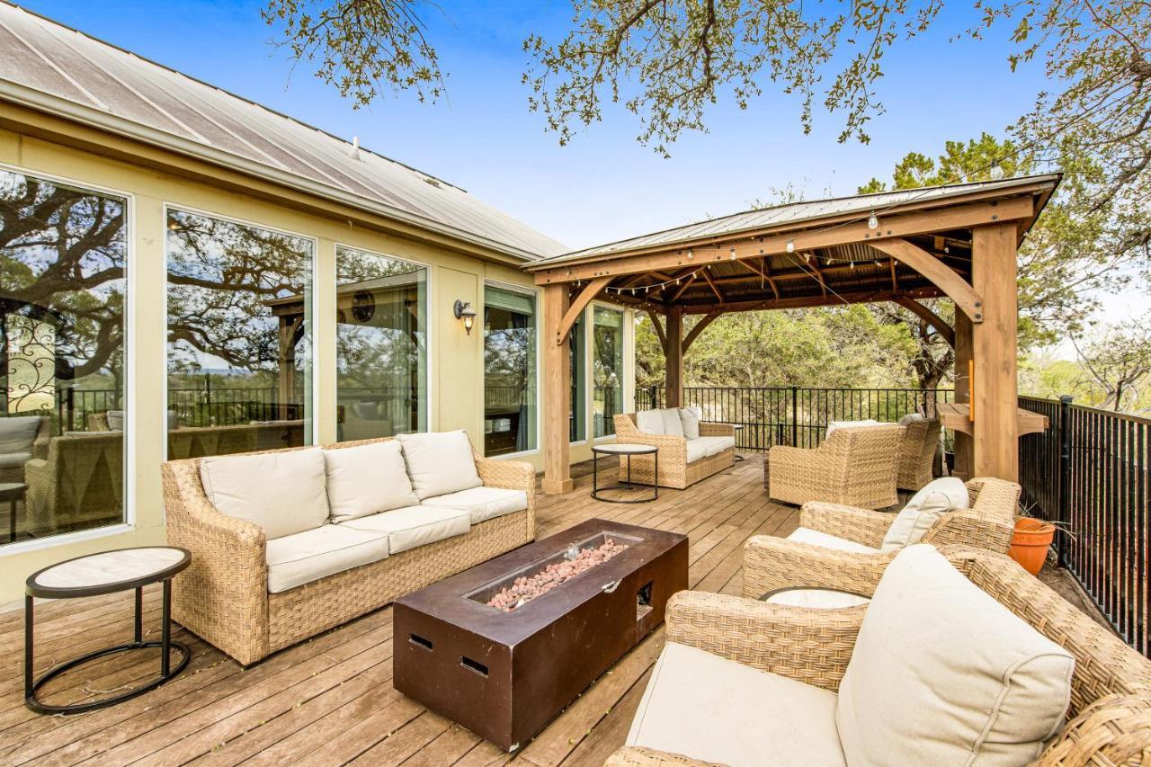 Cliff Side Oasis Villa Spicewood Eksteriør bilde